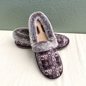 Bobs from Skechers Chic Cat Slippers